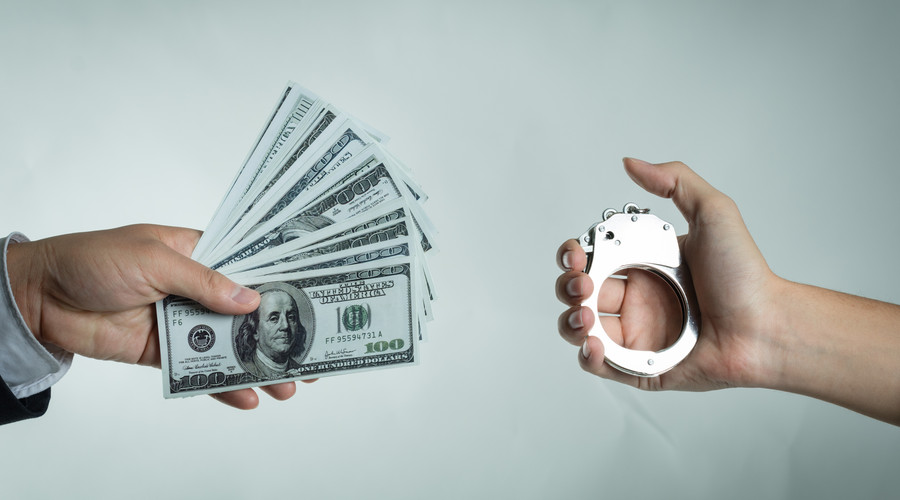 贷款诈骗罪立案标准是怎么规定的