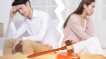 离婚财产强制执行判决依据