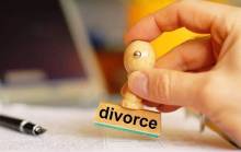 离婚精神损害赔偿的确定因素有哪些