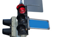 新交通法规闯红灯判定是怎样的