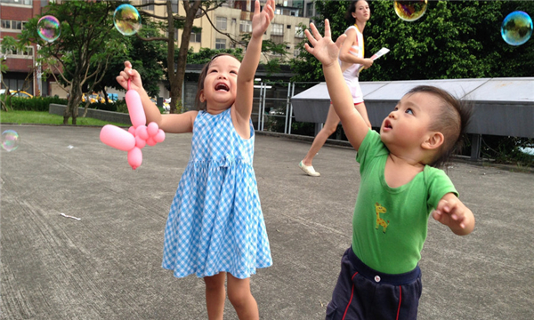 生完宝宝离婚宝宝判给谁