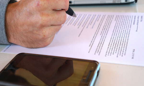 合同转让三方协议怎么写